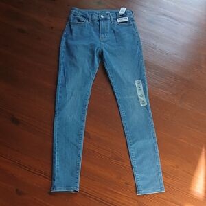 NWT Old Navy Girls Size 16 Classic Blue Skinny Jeans